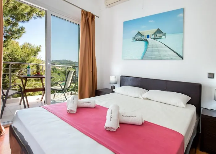 아파트 Androni 포토스